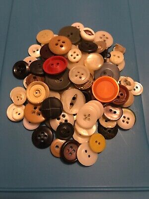 Lot of 100  Mixed Sewing Buttons Sewing Crafts and Scrapbooking Vintage and New