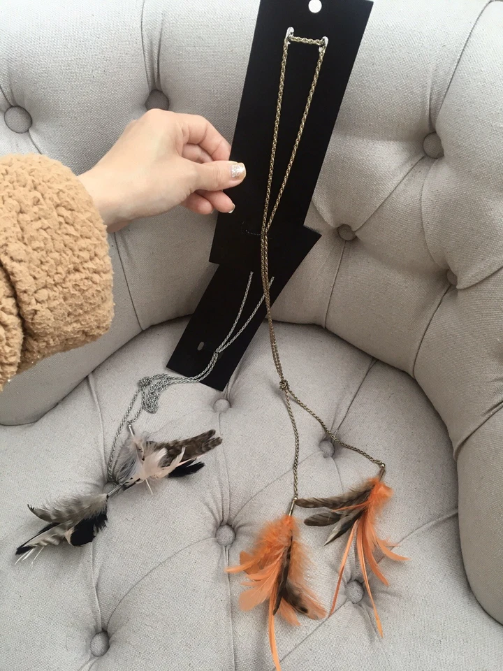 🧡NWT H&M 羽毛项链腰带金银链节日海滩流苏珠宝首饰 — 第 4/4 张图片