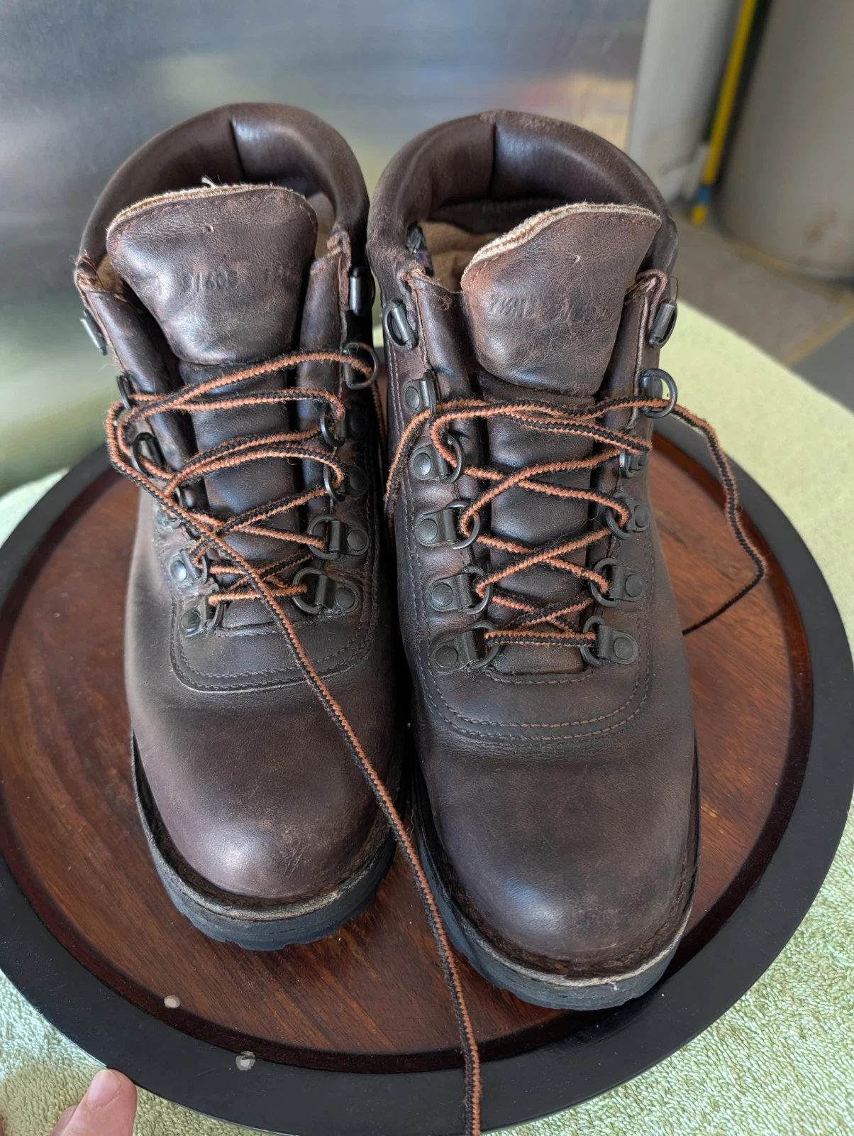 Vintage Danner Goretex Hiking Boots 71/2 M Vibrom