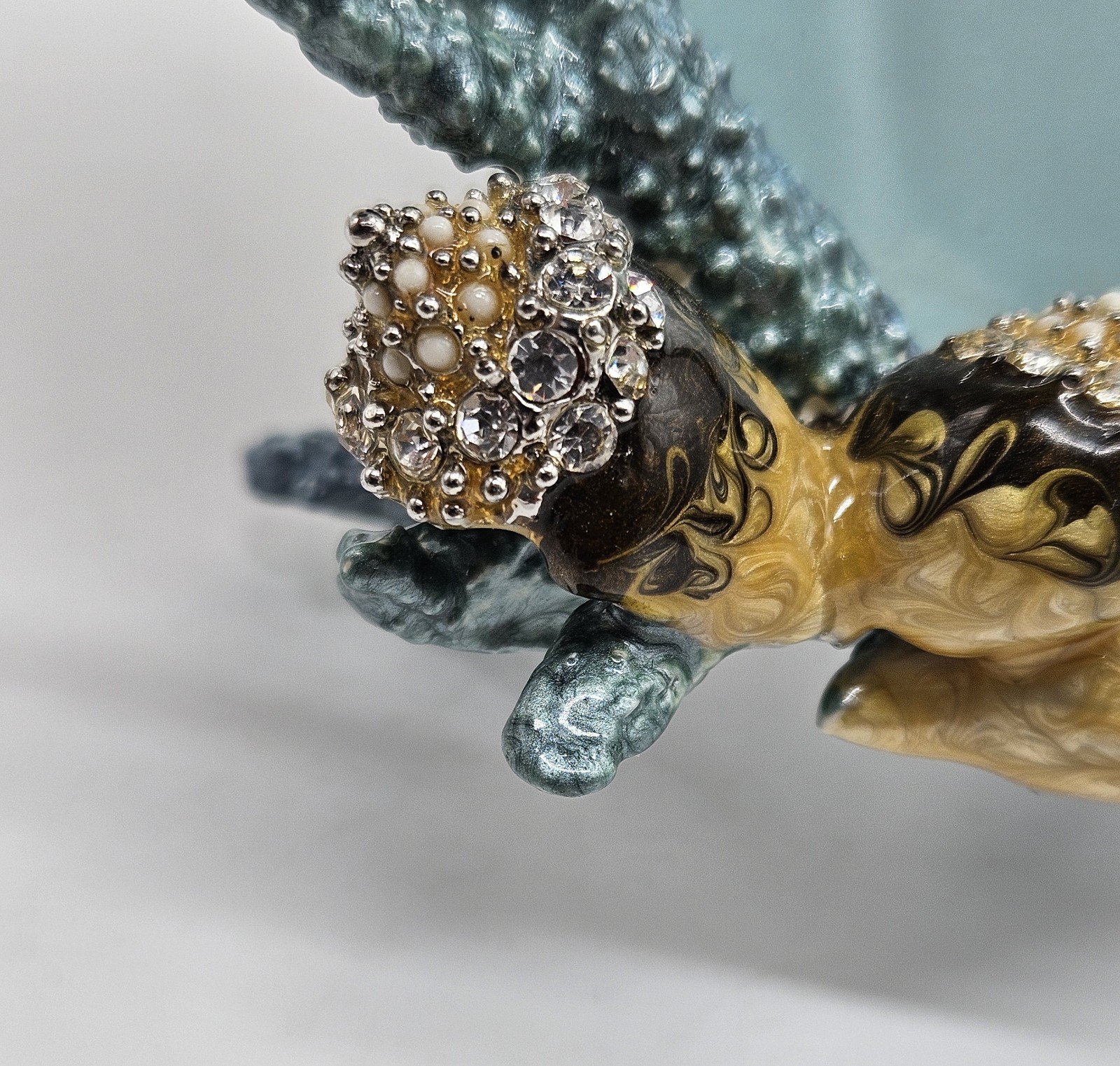 Strongwater Inspired Guilloche Blue Coral Crystal Picture Photo Frame Oval Metal