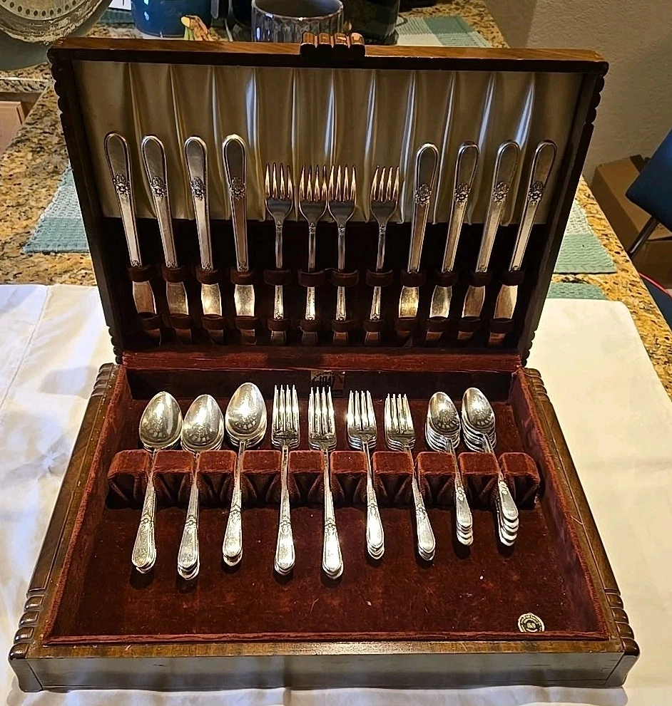 1847 Rogers Bros Rose Silver Antiques for sale | eBay