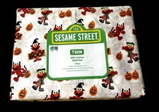 SESAME STREET ELMO HALLOWEEN TWIN SIZE THREE PIECE SHEET SET NEW