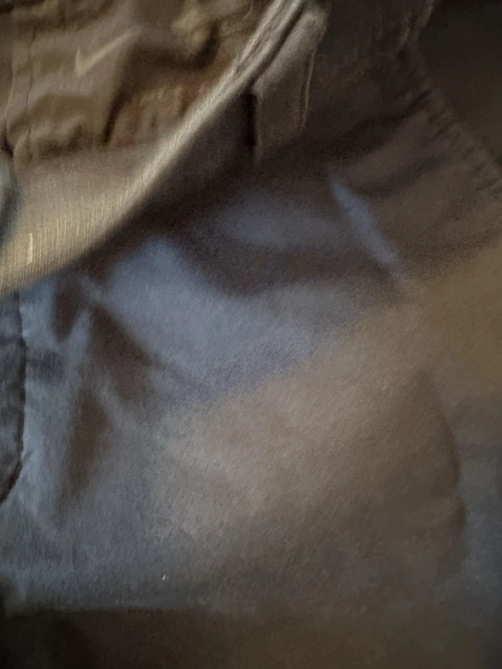 Pantalones chinos Nike Dri-FIT ajustados de rendimiento de golf para hombre talla M 30x30 negros Foto 4 de 4