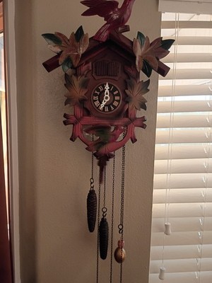 VINTAGE GERMAN MUSICAL CUCKOO CLOCK..THE SCARLETT BIRD.....WORKING