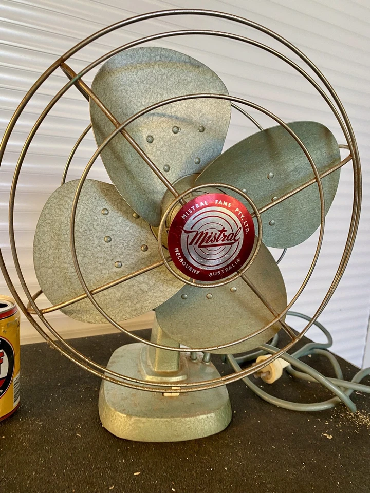 Quality Vintage green Mistral Oscillating Fan 31cm Blades Desk Top Cooling - image 4 of 4