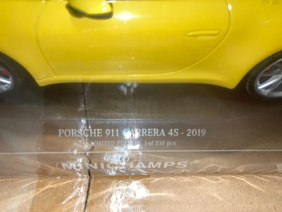 MINICHAMPS 1:18 PORSCHE 911 992 CARRERA 4S YELLOW LIMITED ED 336 PCS SHIP. WORLD - Immagine 3 di 4