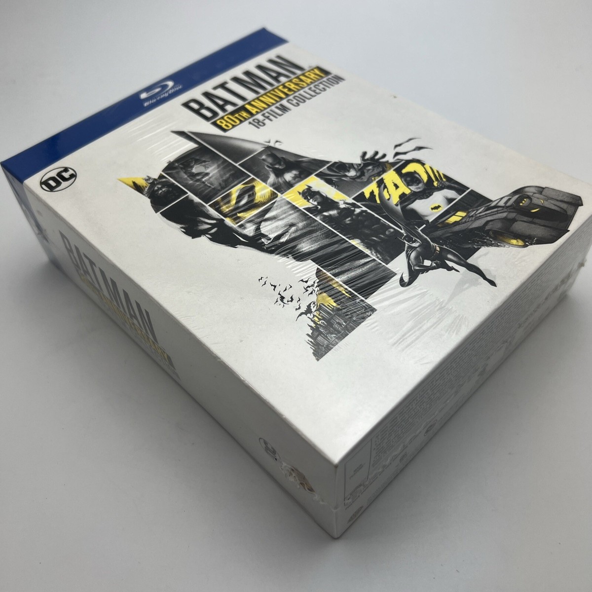 BATMAN 80th ANNIVERSARY DVD 18作品収録 s-l400.jpg