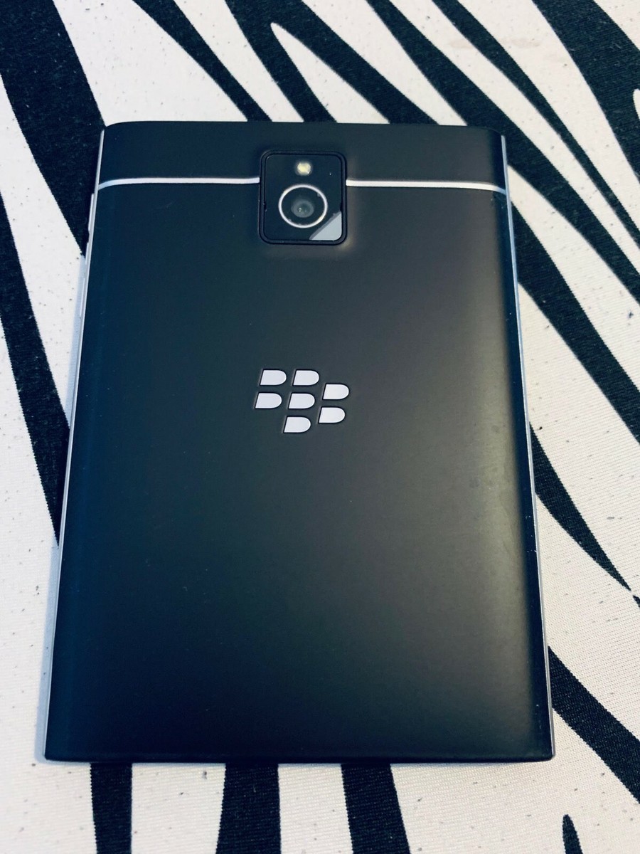 BLACKBERRY PASSPORT Q30 - 32GB - BLACK (Unlocked) - ON SALE BLACKBERRY PASSPORT Q30 - 32GB - BLACK (Unlocked) - ON SALE