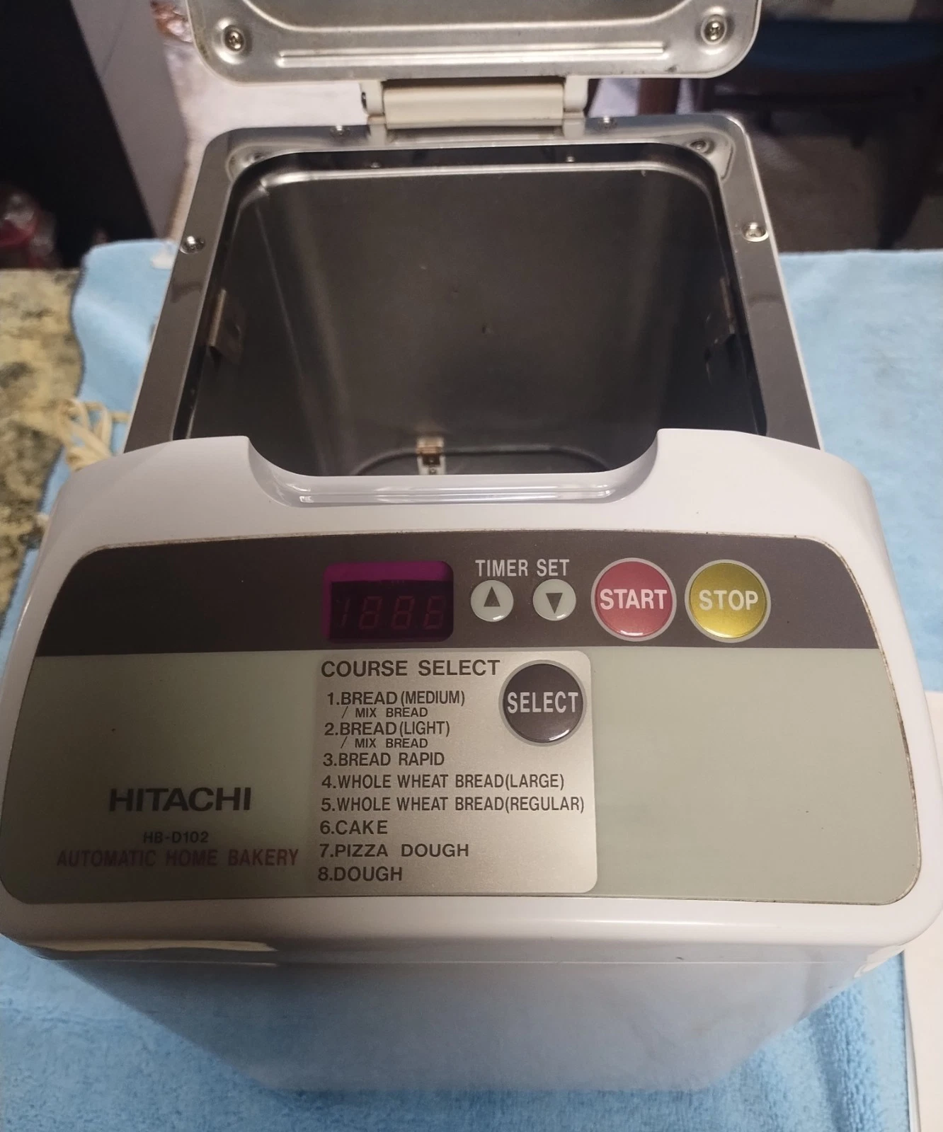 Hitachi Automatic Home Bakery Bread Maker Machine HB-D102 W/ Manual , Cook Book
Opens in a new windo