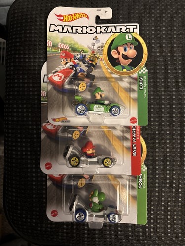 3 Hot Wheels Mario Kart. Baby Mario B-Dasher / Luigi Circuit Special / Yoshi B-Dash