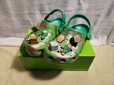 Kids Crocs Minecraft Disney Classic Clog New Junior size J3 With Box Priority