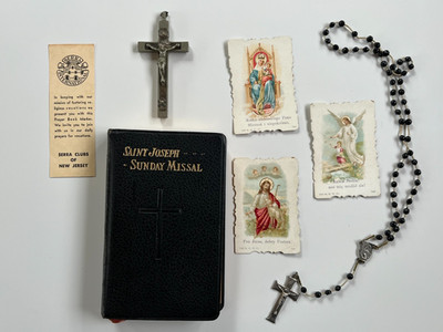 Vintage 1954-1953 St. JOSEPH'S SUNDAY MISSAL, Polish Prayer Cards, Cross, Rosary