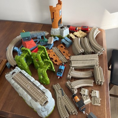 Thomas & Friends Track King Of The Railway Castle Quest Set Large Lot! Extras!