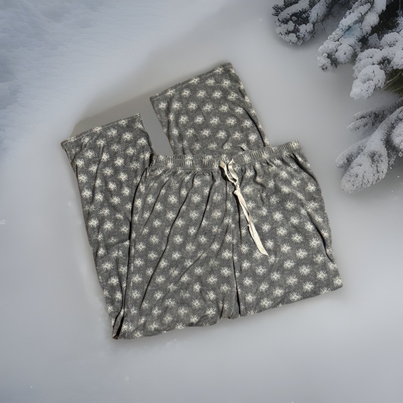 Women's Pajama Bottoms Croft & Barrow Size Medium Gray White Snowflake Fleece