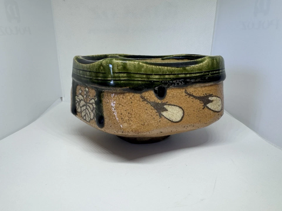 Tazón de té japonés vintage Oribe ceremonia de té estilo Chawan Kutsu Japón Yasoji? Foto 2 de 4