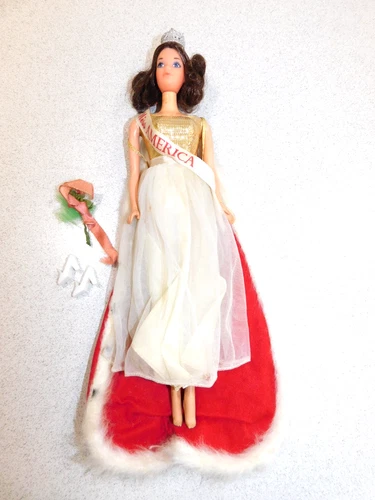 Barbie:  VINTAGE 1972 WALK LIVELY MISS AMERICA Doll!