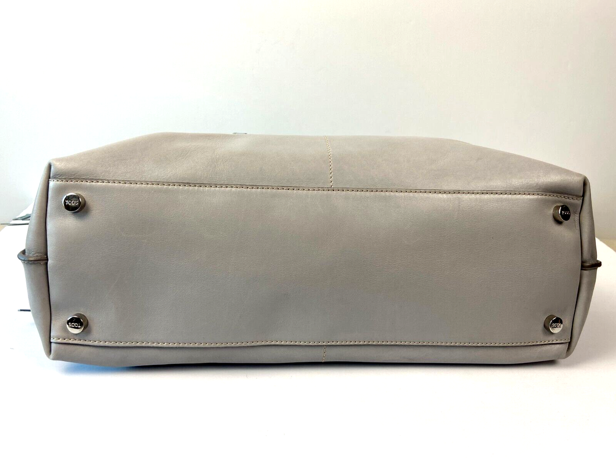 VIP【送料関税込】Tod's Fringed Leather Handbag tod111011a__1_2.jpg?quality=80