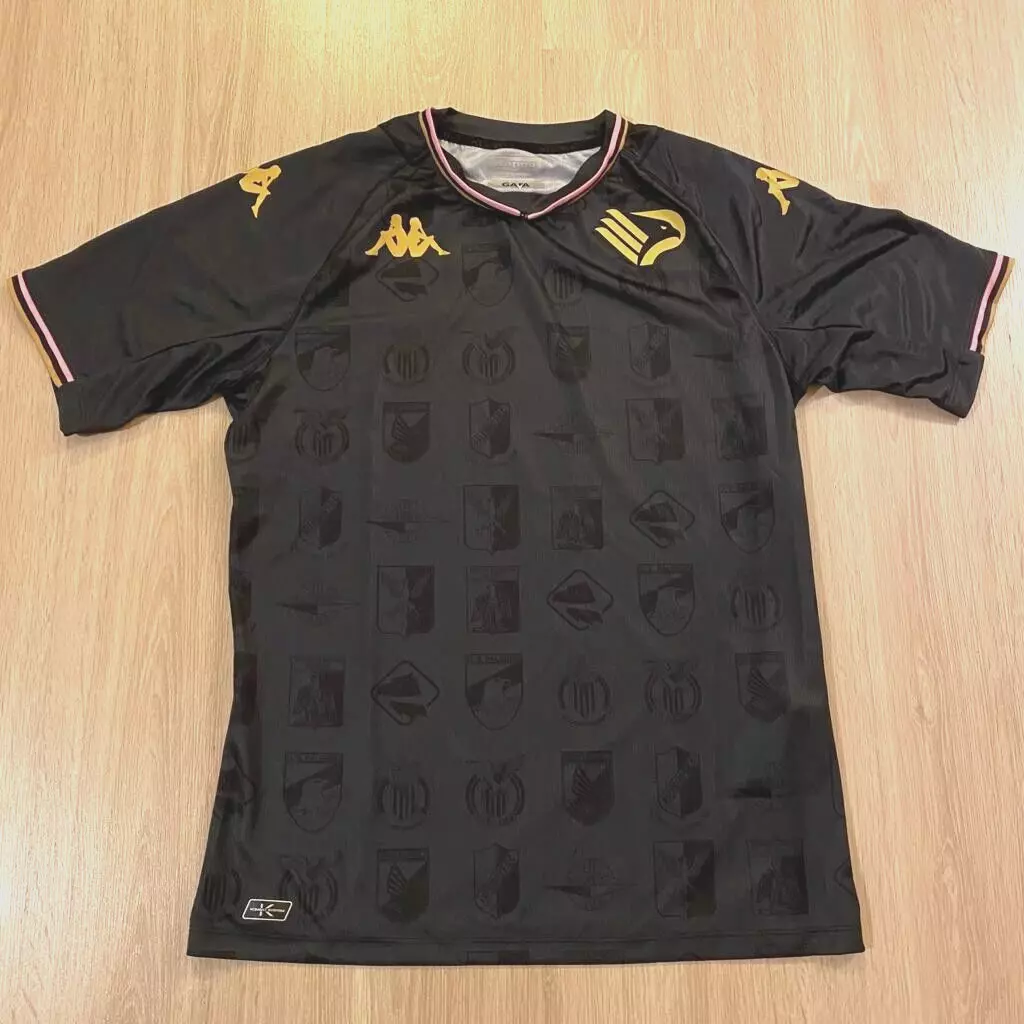 Kappa lança nova quarta camisa do Palermo FC para 2021-2022