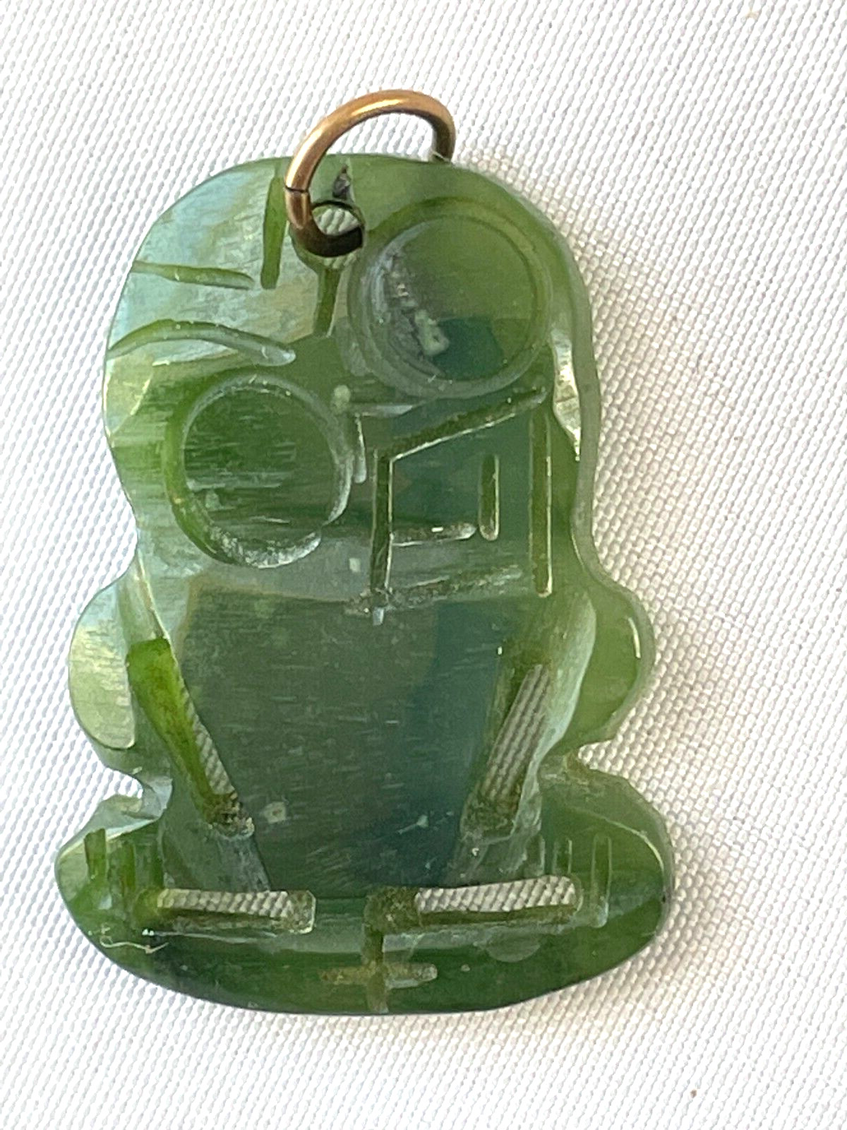 VINTAGE 1970'S 14K GOLD NEW ZEALAND TIKI MAORI HEI JADE PENDANT