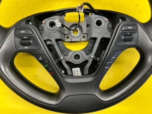 KIA FORTE 2015 volante negro con crucero y funciones usado OEM Foto 4 de 4