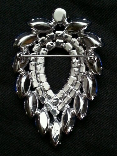 Broche grande ""Laguna Azul"" vintage de piedra de imitación Sarah Coventry - Imagen 7 de 8