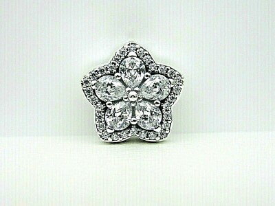 Christmas Gift 2020 PANDORA Silver Pave Sparkling Snowflake Charm