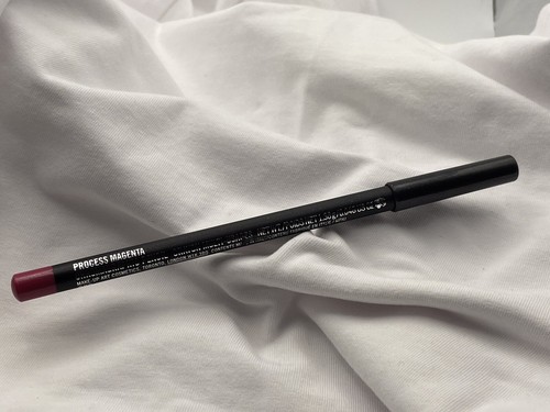 MAC Chromagraphic Pencil PROCESS MAGENTA - Picture 3 of 4