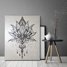 Картина-панно "Восточный Цветок" со стразами и стеклярусом.