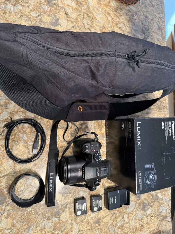 Cámara digital Panasonic LUMIX DMC FZ1000 4K 25-400 mm paquete de lentes Leica Foto 4 de 4