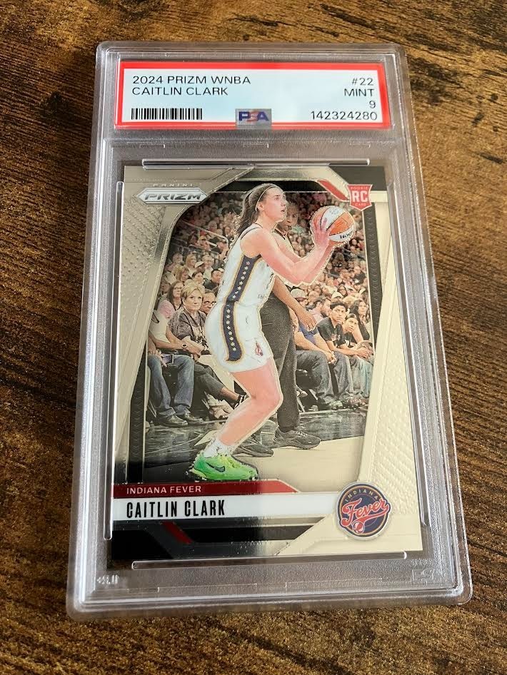 2024 Prizm WNBA #22 Caitlin Clark : Rookie Card : PSA 9
