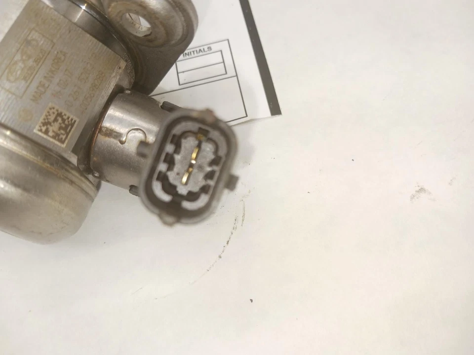 Conjunto de bomba de inyección de combustible '16-'17 KIA RIO OEM ¡6 meses de garantía! Foto 4 de 4