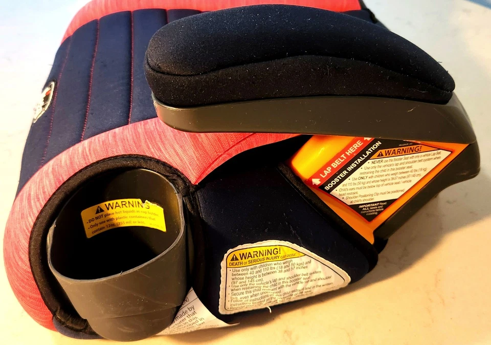 Asiento de coche elevador sin respaldo Chicco GoFit - rosa/negro elegante diseño bicolor Foto 4 de 4