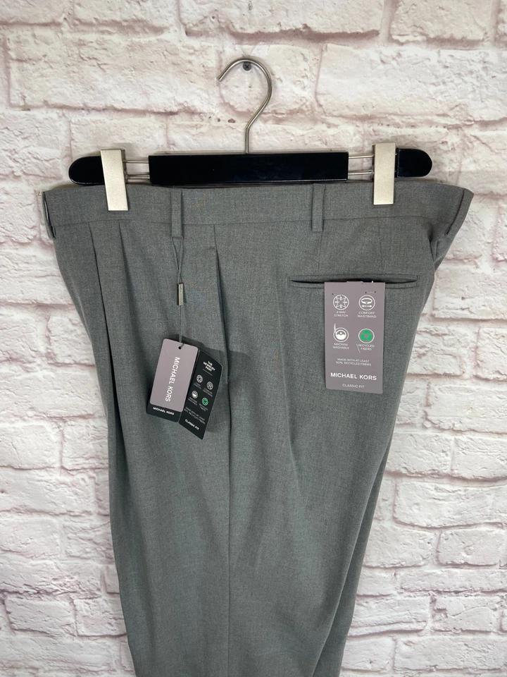 NEW MICHAEL KORS Mens Gray CLASSIC FIT STRETCH Dress Pants Slacks 44Wx30L - Imagem 2 de 4