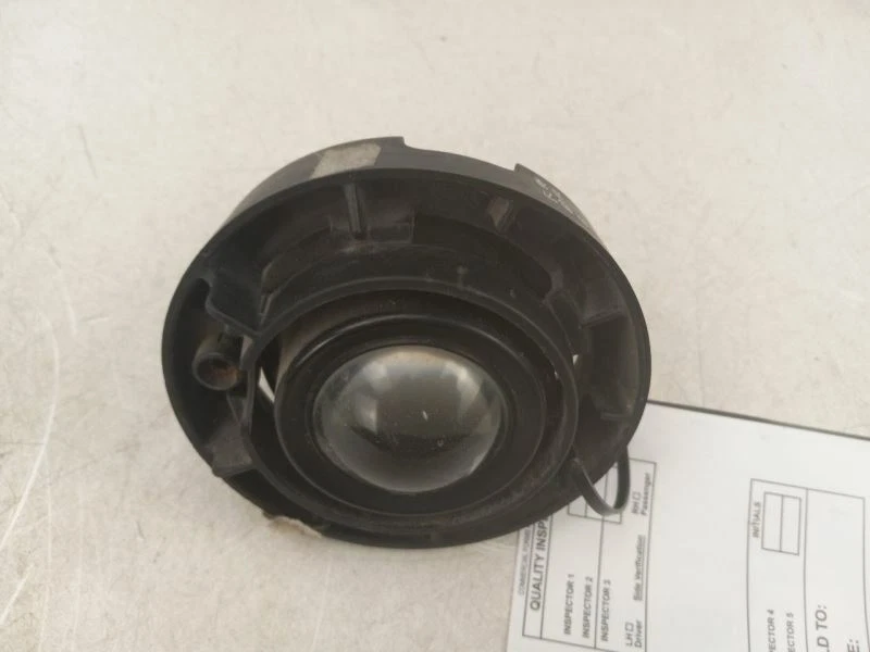 Faro antiniebla parachoques delantero izquierdo chevy cobalto 2005-2010 Foto 2 de 4