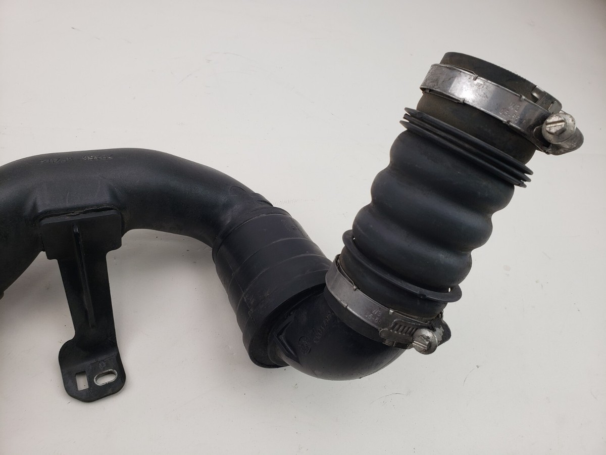 Jaguar XE 2017 INTERCOOLER HOSE PIPE 6671043 C83 | eBay