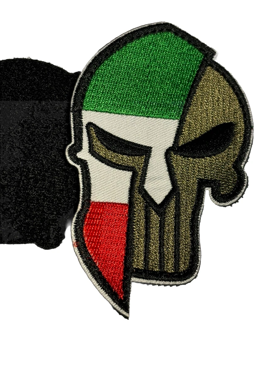 Teschio Oro Con Casco Da Motociclista - Oasi Del Regalo