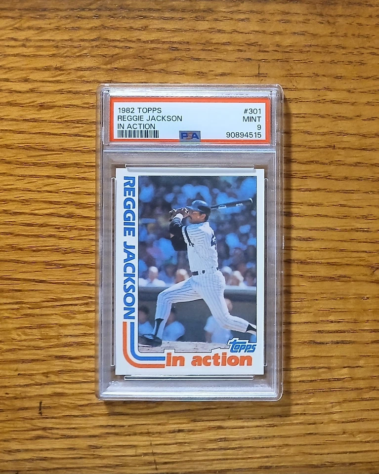 1982 Topps #301 REGGIE JACKSON🏆PSA 9🏆"Mr. October" - Image 2 of 3