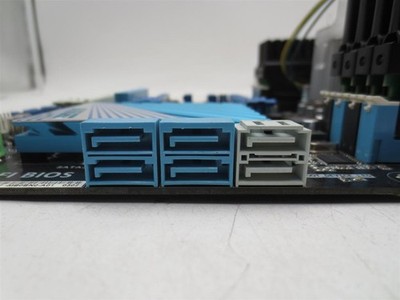 ASUS P9X79 WS マザーボード Intel Core i7-3820 ASUS P9X79 LE Intel Core i7-3820 3.6GHz 64GB RAM ATX Motherboard
