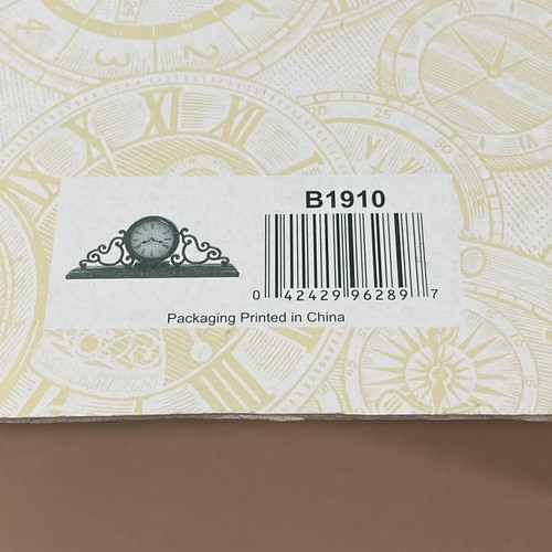 BULOVA -"STRATHBURN' SMALL TRADITIONAL WOODEN MANTEL CLOCK B1910 - Picture 7 of 7