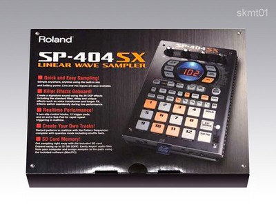 Roland SP-404SX Linear Wave Sampler Compact Sampler from Japan DHL