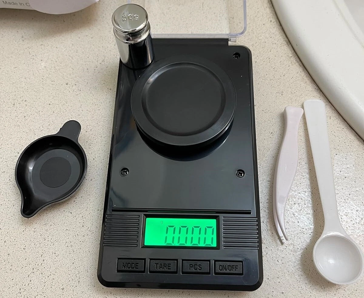 Milligram Scale (50g/ 0.001g) - Mg/Gram Scale, Precision Digital Pocket Kitchen
Opens in a new windo