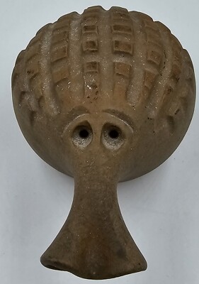 Vintage Robert Maxwell Fig 12 Critter Art Pottery Signed 2.25''H x 4.75''L