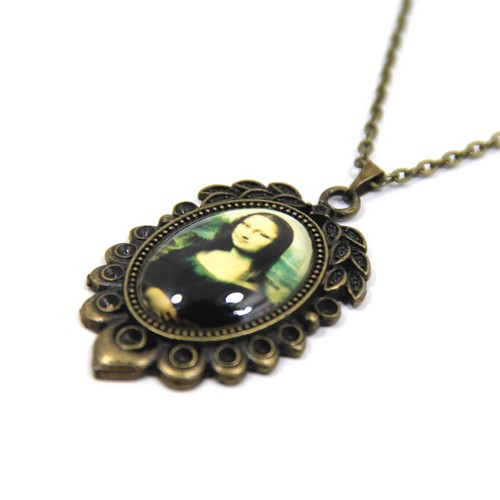 Mona Lisa Necklace La Gioconda Pendant Vintage Style Medallion Bronze Oval Cameo - Picture 11 of 12