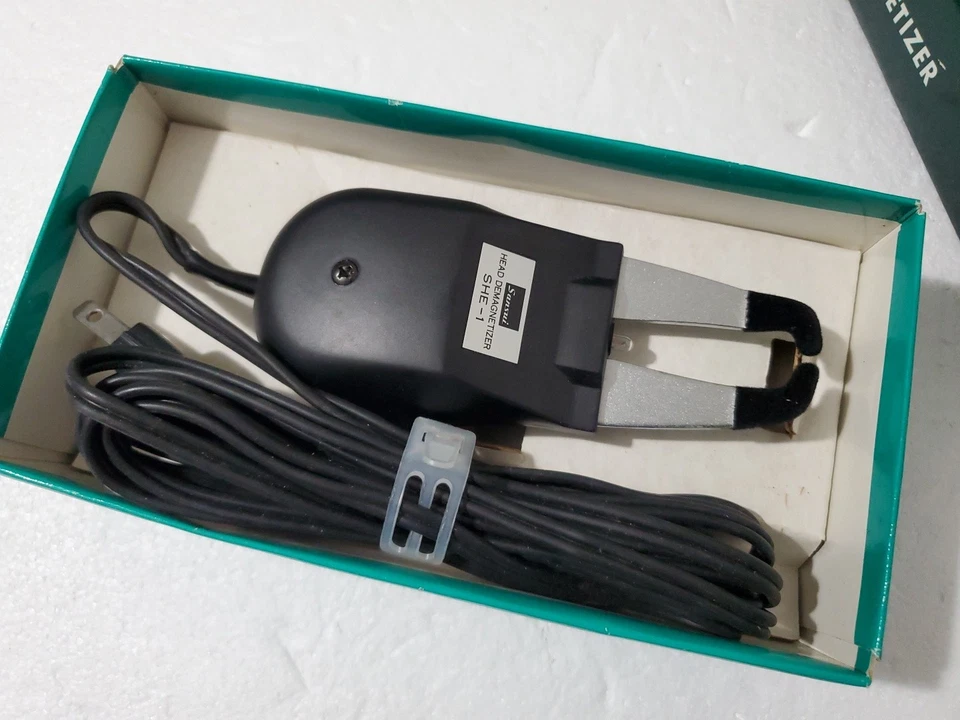 Vintage Sansui SHE-1 Head Demagnetizer ~ Made in Japan - Image 2 of 4