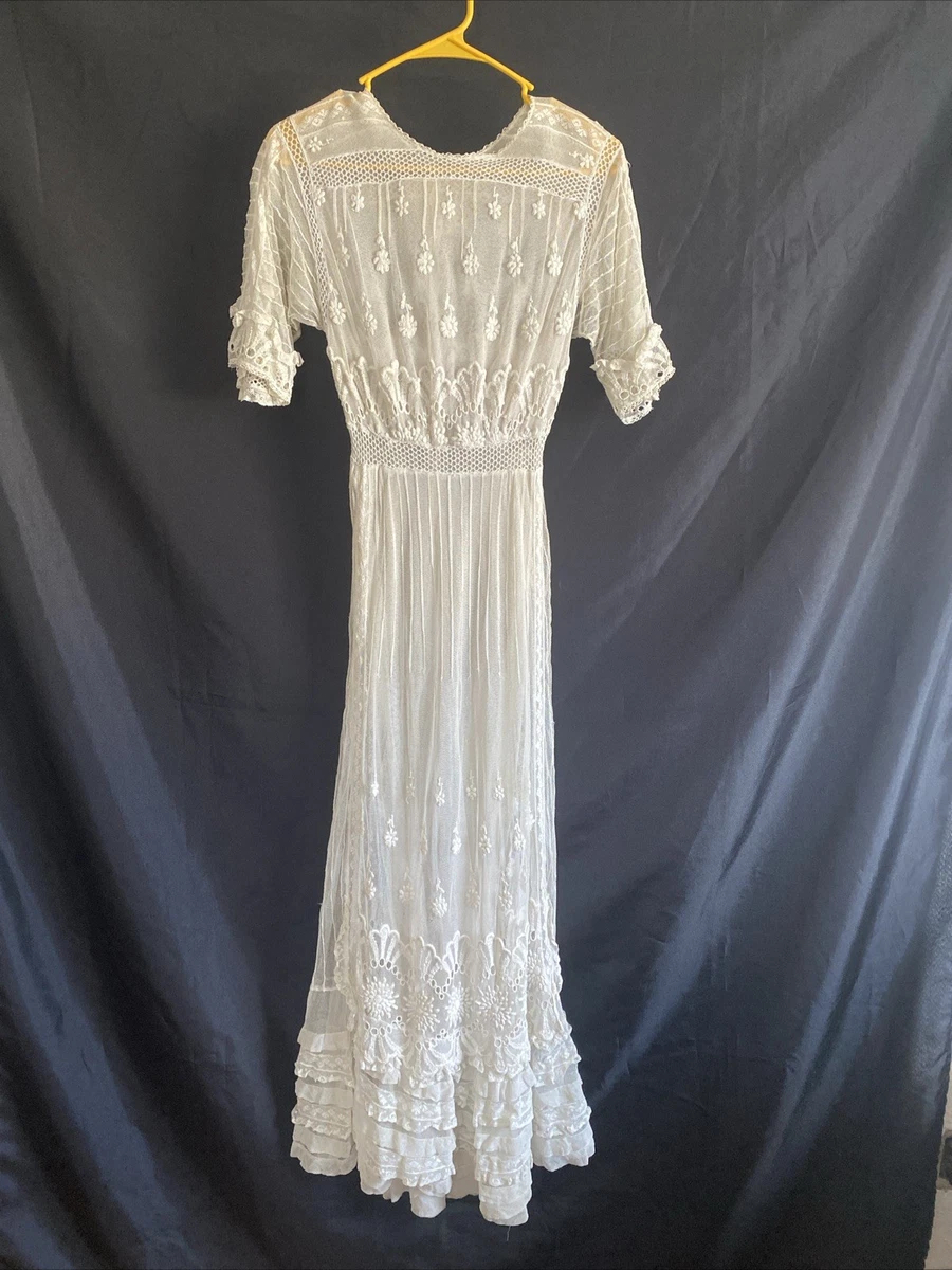 chinese dress ladies Sylvania Vintage Italian Lace Dress