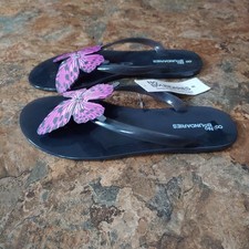 No Boundaries Butterfly Flip Flops Womens Size 8 Black Sandals Shoes Lightweight