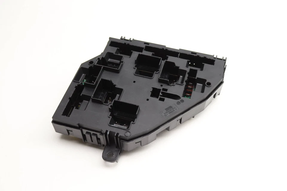 2014-2019 BMW M6 GRAN COUPE - REAR FUSE BOX / Holder 9264923 - Image 2 of 4