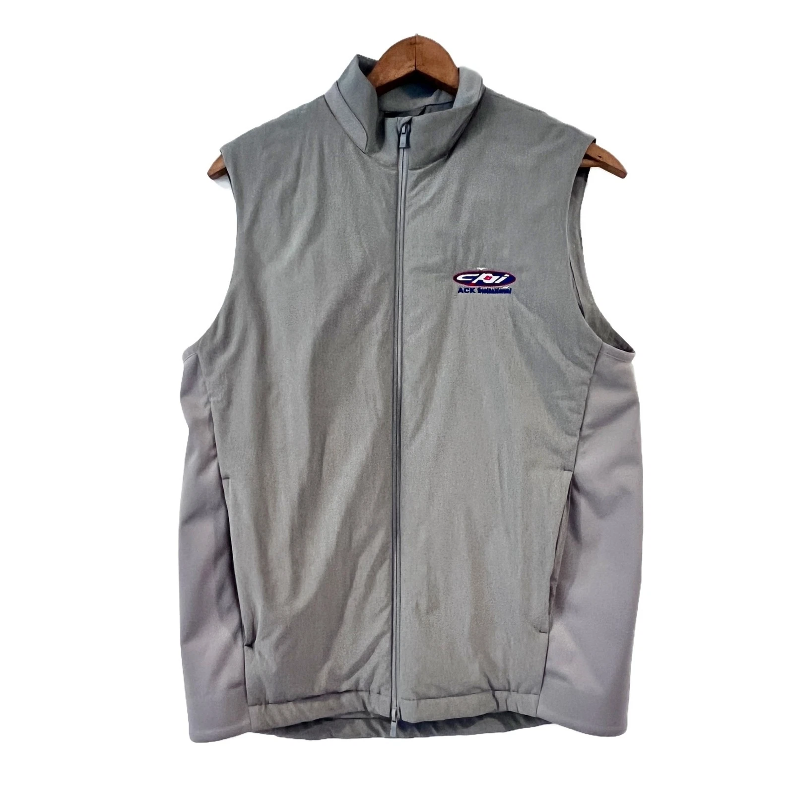 Holderness & Bourne The King Golf Vest Grey Insulated Full Zip Medium Outdoors
Opens in a new window