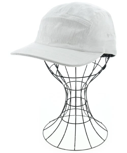 Capuchon Supreme blanc 58m 2200470685129