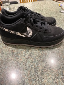 nike air force gamuza